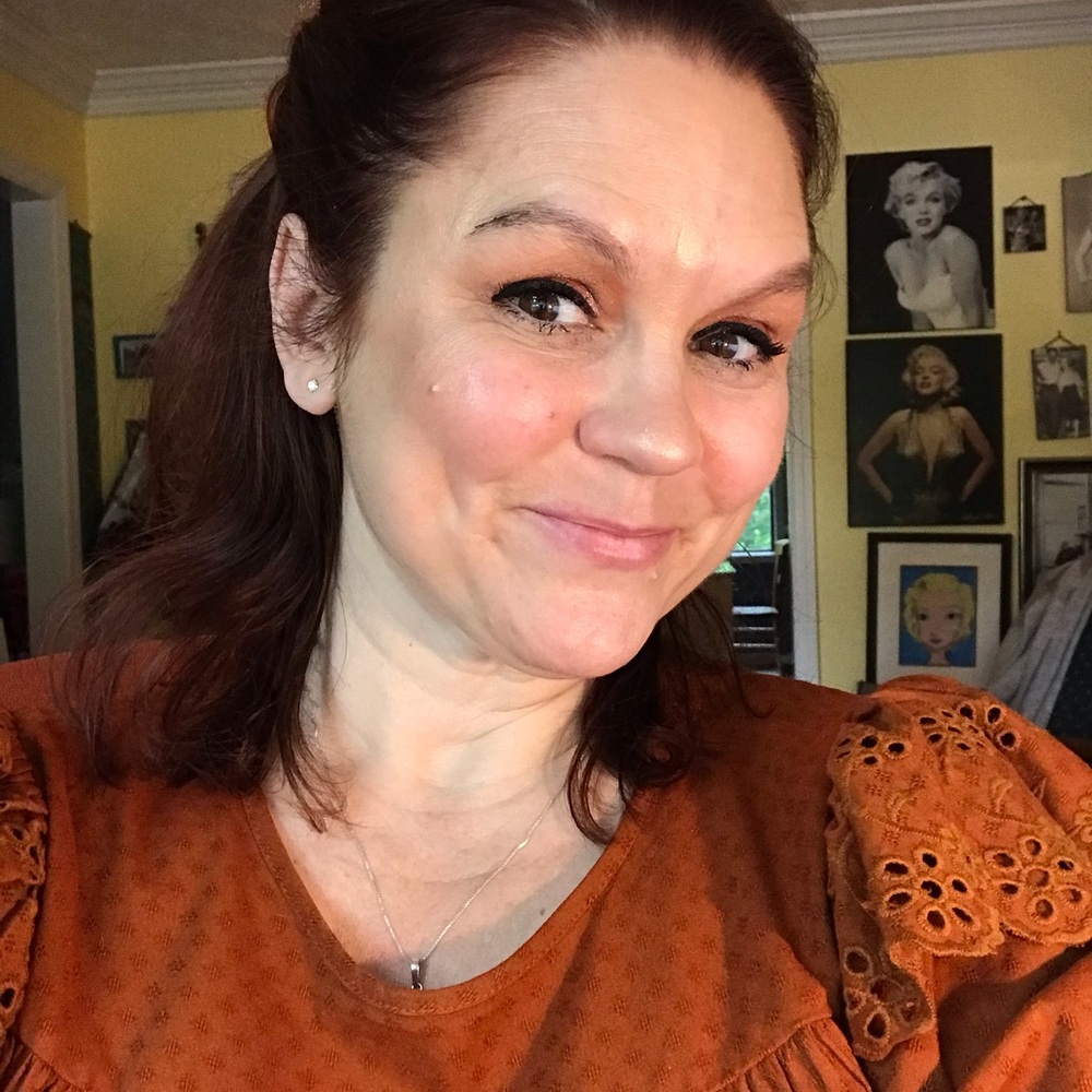 Meet your Posher, Dawn-Michelle